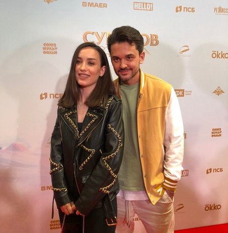 Виктория Дайнеко пришла на премьеру с новым парнем