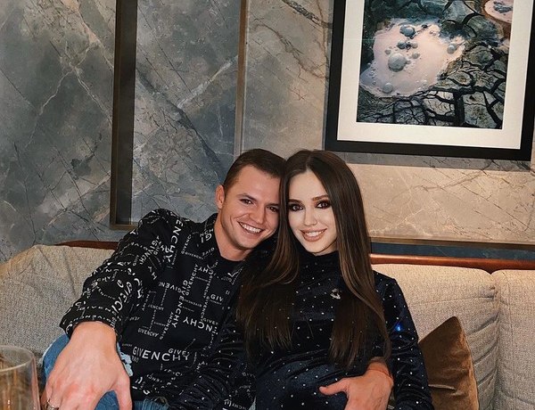 Анастасия Костенко &ndash; подписчице: &laquo;Ваш муж потасканный и безработный, а мой &ndash; не ваше дело!&raquo;