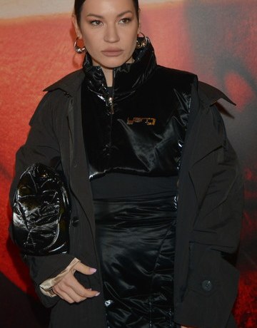 Галич наела на Мальдивах 4 кило, а бывшая Козловского позирует в мини-бикини. Соцсети звезд