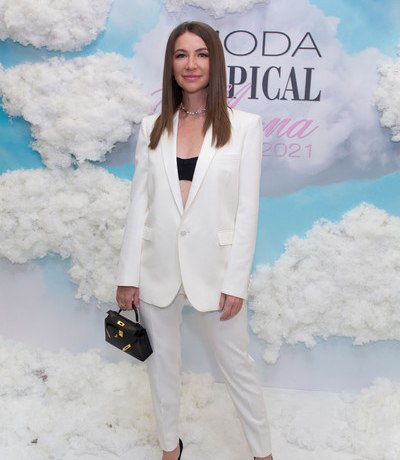 Вечная невеста. Елена Блиновская с мужем в третий раз сыграли свадьбу