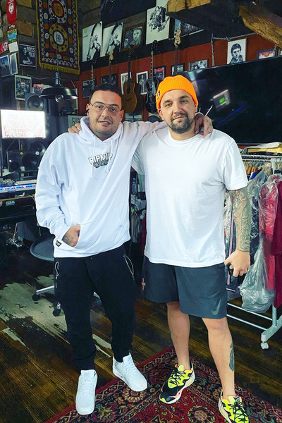 Василий называл Гуфа гениальным автором, а себя простым ремесленником и трудягой