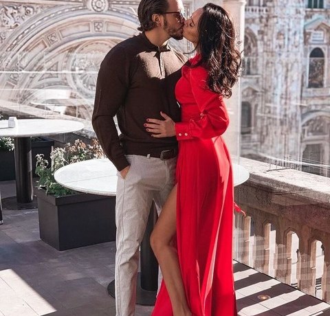 &laquo;Антон бросил меня как Феофилактову?&raquo;: Романец одобрила новый роман Гусева