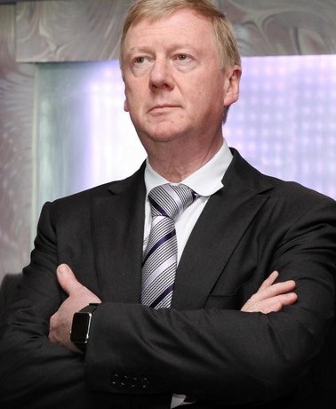 Брат Чубайса поделился последними данными о состоянии политика, которого спасают от редкой болезни