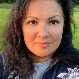 Анну Нетребко исключили из мартовских спектаклей La Scala