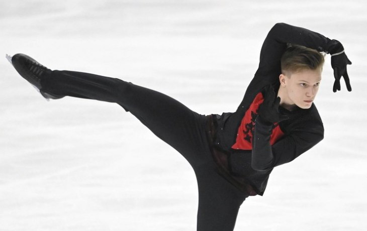 Врачи озвучили диагноз упавшего на ледовом шоу Евгения Семененко