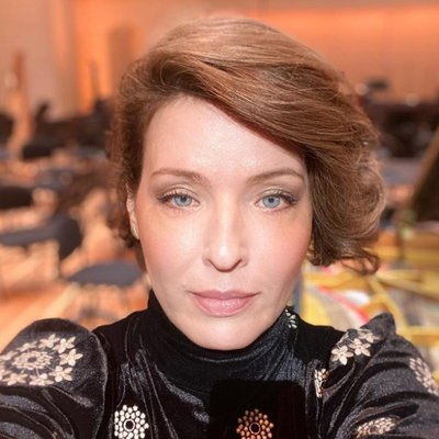 Полину Осетинскую госпитализировали в Петербурге