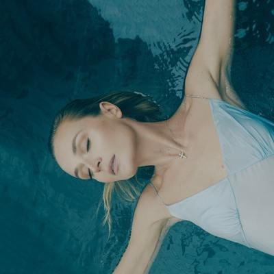 Полина Гагарина смыла с души все сомнения Полина Гагарина смыла с души все сомнения