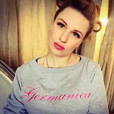 Валерия Гай Германика: «Лев Толстой не учился в школе, вот и я решила не учиться» Валерия Гай Германика: «Лев Толстой не учился в школе, вот и я решила не учиться»