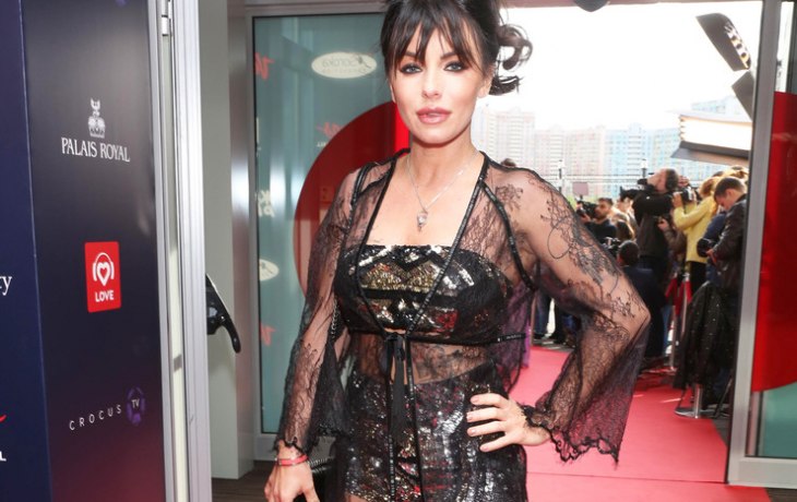 &laquo;Первый секс &ndash; в 13, слава в t.А.Т.u &ndash; в 15, ребенок &ndash; в 19&raquo;. Чем ранний успех обернулся для Юлии Во