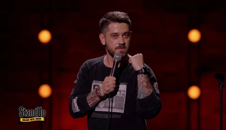 Старовойтов вошел в белый список звезд, не ставших идти против страны