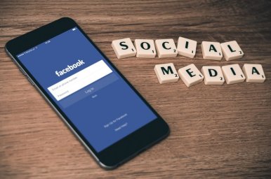Роскомнадзор заблокировал Facebook на территории России