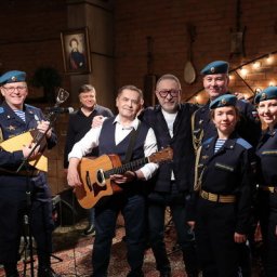 Денис Майданов и Сергей Галанин отметят День защитника Отечества в спецвыпуске &laquo;Квартирника у Маргул