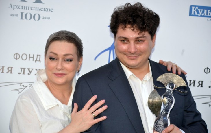 Сын Марии Ароновой так и не смог наладить общение с отцом