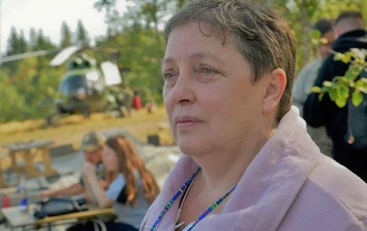Выжила после падения самолета и трех дней в тайге рядом с погибшими: чудо Ларисы Савицкой