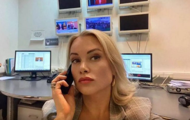 Собчак: &laquo;Марина Овсянникова продолжает турне по Украине. И теперь получает с двух сторон&raquo;