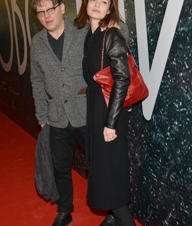 Как сегодня живут муж и дочь-подросток покойной Евгении Брик?