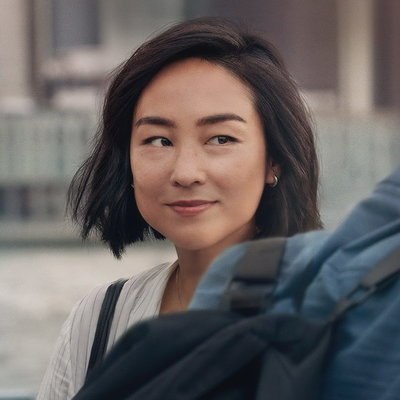 Грета Ли выбирает между детской и взрослой любовью в трейлере &laquo;Прошлых жизней&raquo;