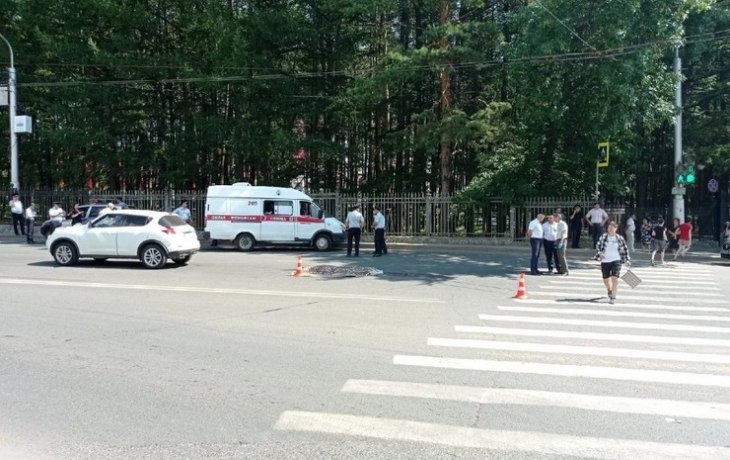 &laquo;Ползала вокруг трупов и рыдала&raquo;: женщина, сбившая мать с ребенком, чуть не сошла с ума на месте ава