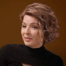 Полина Осетинская рассказала Катерине Гордеевой о своем детстве и любви к Баху (Видео)