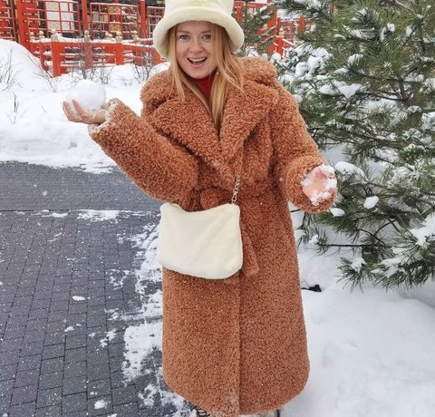 Екатерина Копанова: &laquo;Когда родила третьего, меня спрашивали: &laquo;Предохраняться не умеете?&raquo;