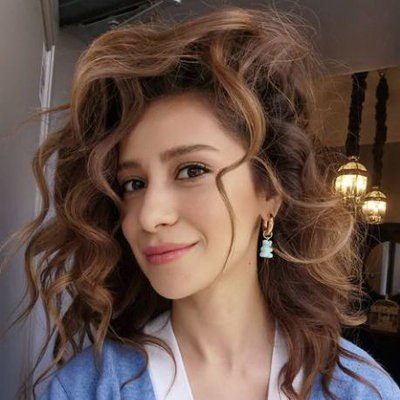 Равшана Куркова: &laquo;С моим образом жизни и с маленьким ребенком особо на диване не посидишь&raquo;