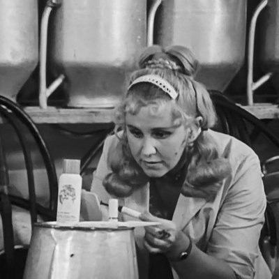 Эрлену Осипович обнаружили мертвой в день ее 85-летия