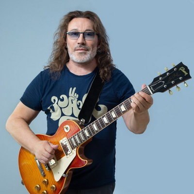 Владимир Кузьмин готовит сюрпризы для женщин в программе &laquo;Лучшие песни и хиты&raquo;