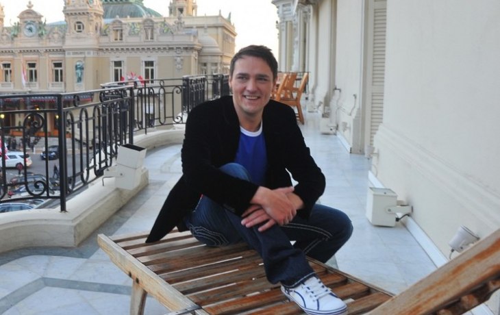 &laquo;Жена оформляет документы&raquo;: директор Юрия Шатунова о состоянии близких певца, наследстве и судах