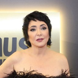 Лолита Милявская отметит 60-летний юбилей в &laquo;Крокусе&raquo;