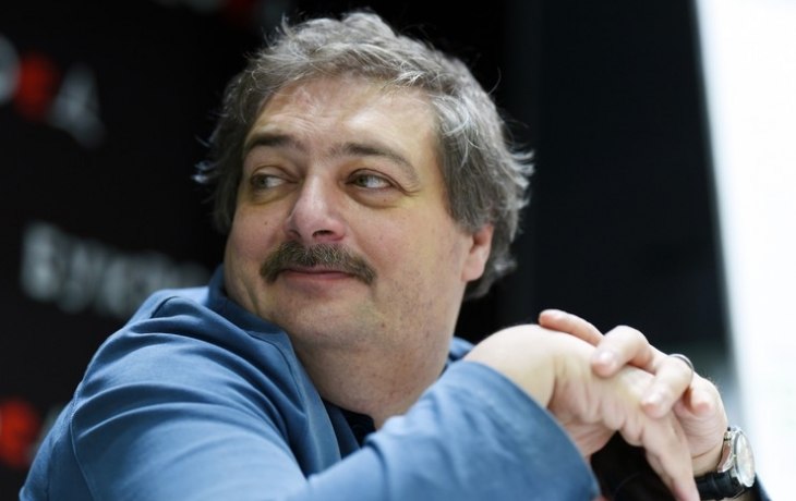 Дмитрий Быков из США: &laquo;За границей жить спокойнее, но я вернусь в Россию, не сомневайтесь!&raquo;