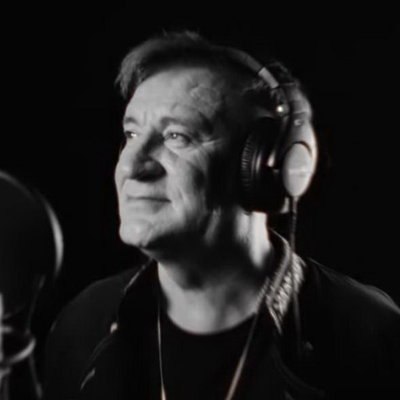 Сергей Пенкин поздравил поклонников с Новым годом клипом &laquo;Не люби меня&raquo;