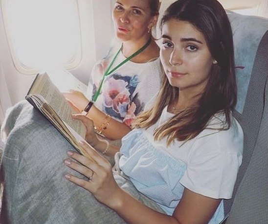 Дочь Алены Яковлевой выписали из роддома &ndash; фото