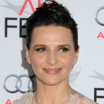 Жюльет Бинош снимается в фильме режиссера-затворника Лэнса Хаммера