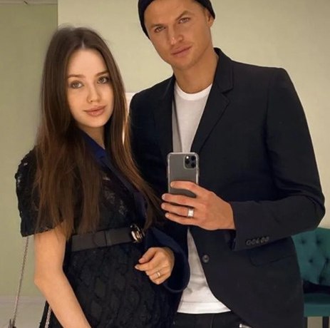 &laquo;Меня постоянно хотят поймать на чем-то&raquo;: Тарасов накажет блогершу, уличившую его во флирте с девушк