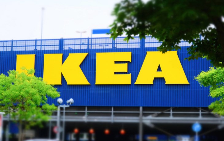 Тысячи акул, скидки в 15% для своих и запрет для перекупщиков: как IKEA прощается с Россией