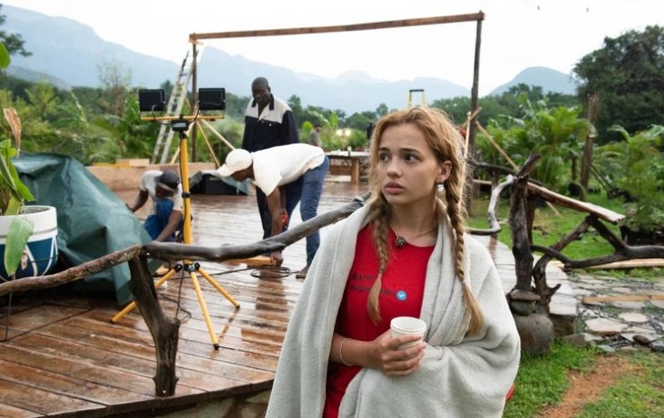 Стоун назвал Водонаеву сплетницей, а Верещагин обвинил Карнавал в лицемерии. Страсти шоу &laquo;Звезды в А