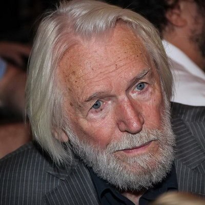 Сегодня: Станиславу Любшину - 90