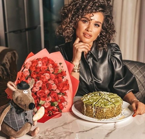 Ксения Бородина: &laquo;Приятно, что ты &ndash; та самая, из-за которой бывшему выносит мозг его колхозная баба&raquo;