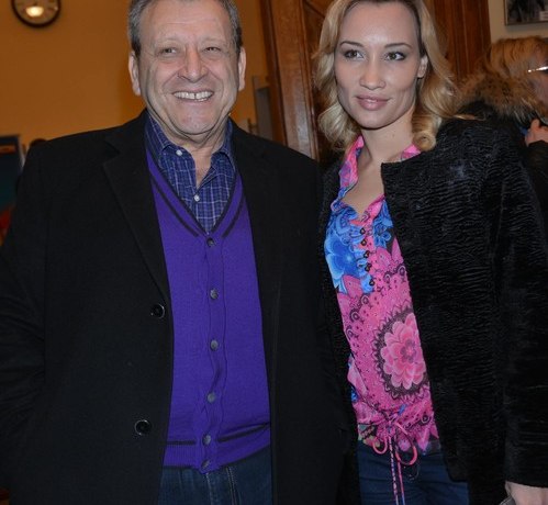 Вдова Грачевского отказывается от семьи, а Собчак высказалась о русскоговорящем Барских. Соцсети зве