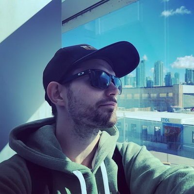 Noize MC подвел в «Экранном времени» черту под эпохой соцсетей Noize MC подвел в «Экранном времени» черту под эпохой соцсетей