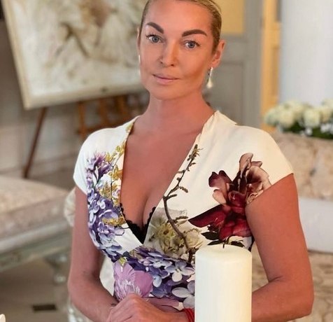 Волочкова: &laquo;Когда Керимов разбился с Канделаки, она свинтила на его самолете. Оставила Сулеймана гор