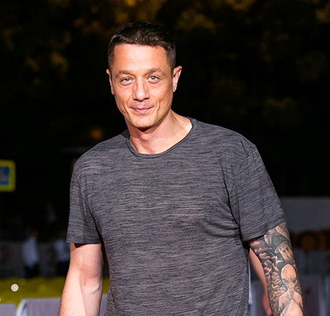 Бросил дочь, страдал от алкоголизма, избил Анастасию Макееву &ndash; за что осуждают Алексея Макарова