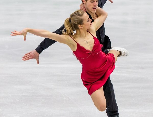 Еще одна медаль в нашей копилке! Фигуристы Виктория Синицина и Никита Кацалапов завоевали серебро